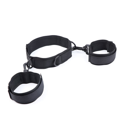 OHMAMA FETISH - NYLON HANDCUFFS AND COLLAR